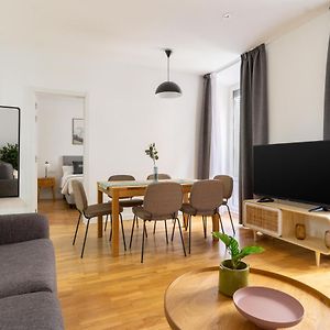 Apartamento de 2 Dormitorios